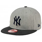 New Era Heather SnapBack: Yankees
