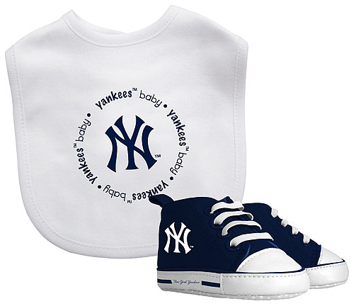 Baby Set: Bib + Shoes: Yankees